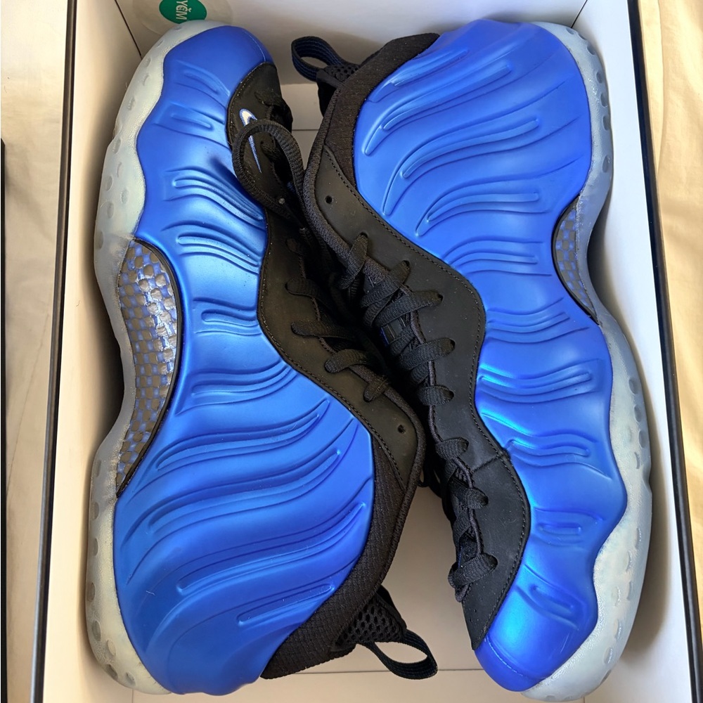 Men’s size 13 Nike Royal Blue Foamposites